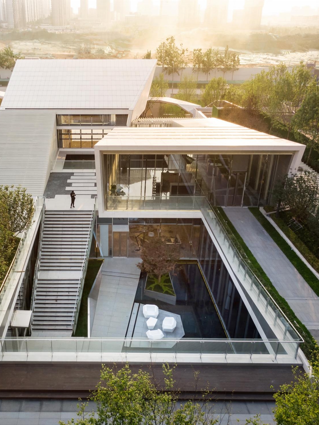 1592525813_1114x1486